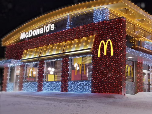 Fast-food : un menu « spécial Noël » en collaboration avec une star...